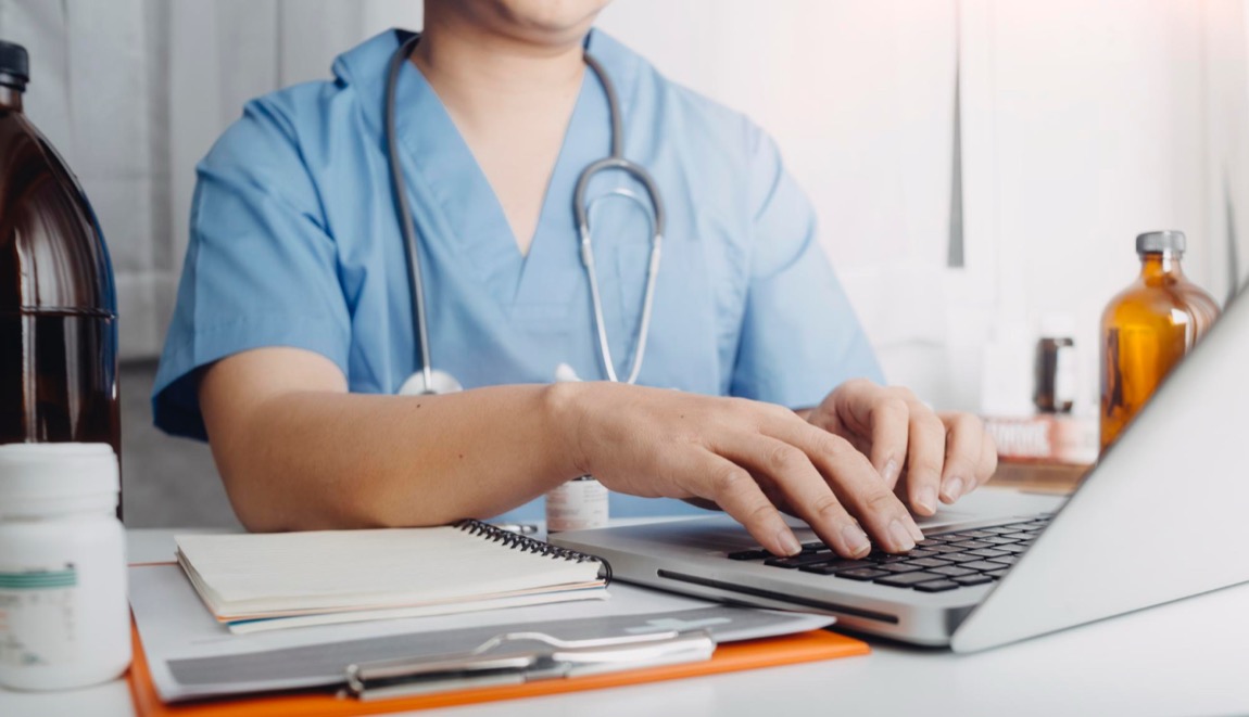 Ubezpieczenie OC lekarzy jest nie tylko wymogiem prawnym, ale również formą ochrony przed finansowymi skutkami ewentualnych roszczeń